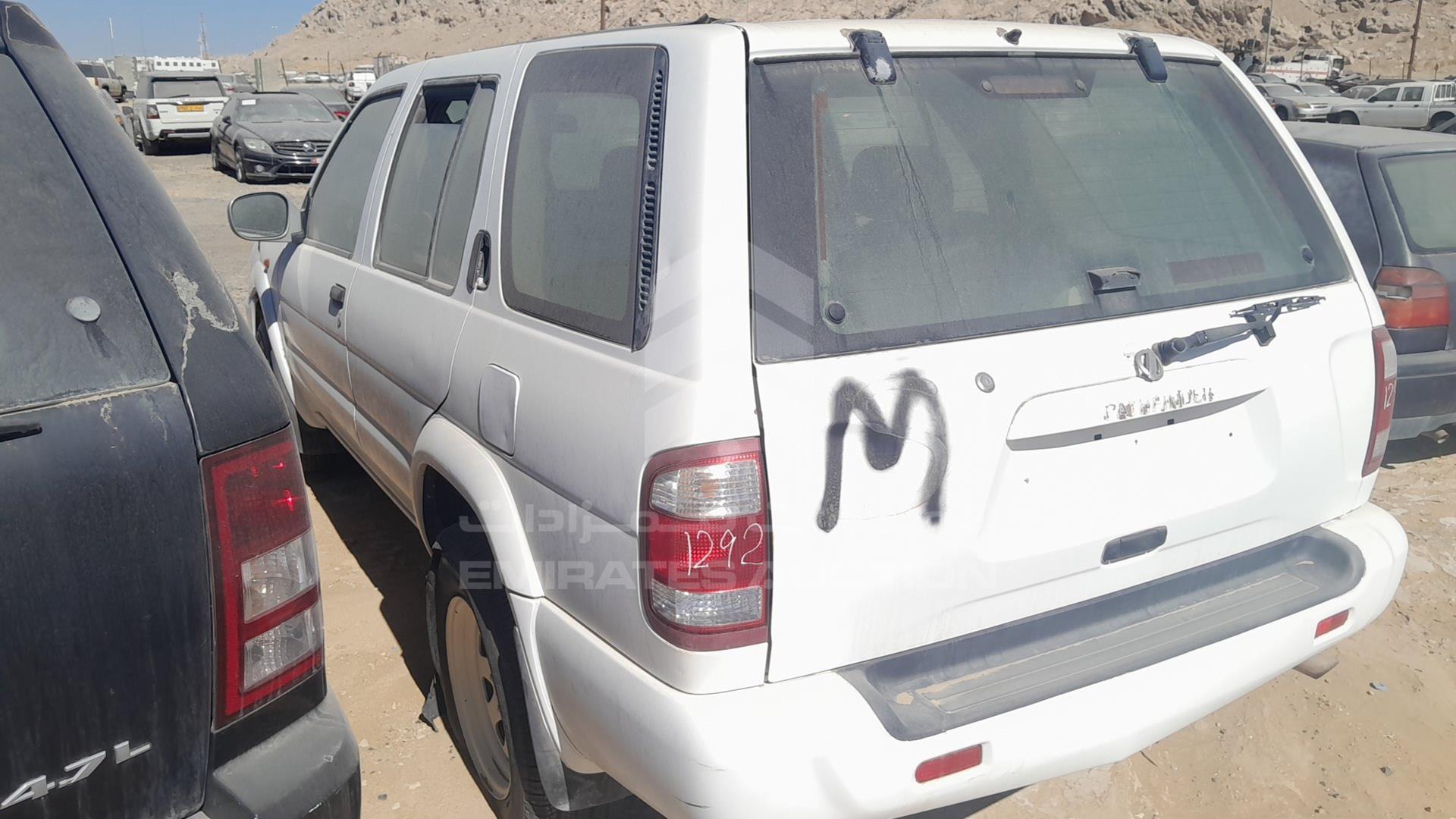 2002 NISSAN PATHFINDER VIN: JN8AR05Y72W524680