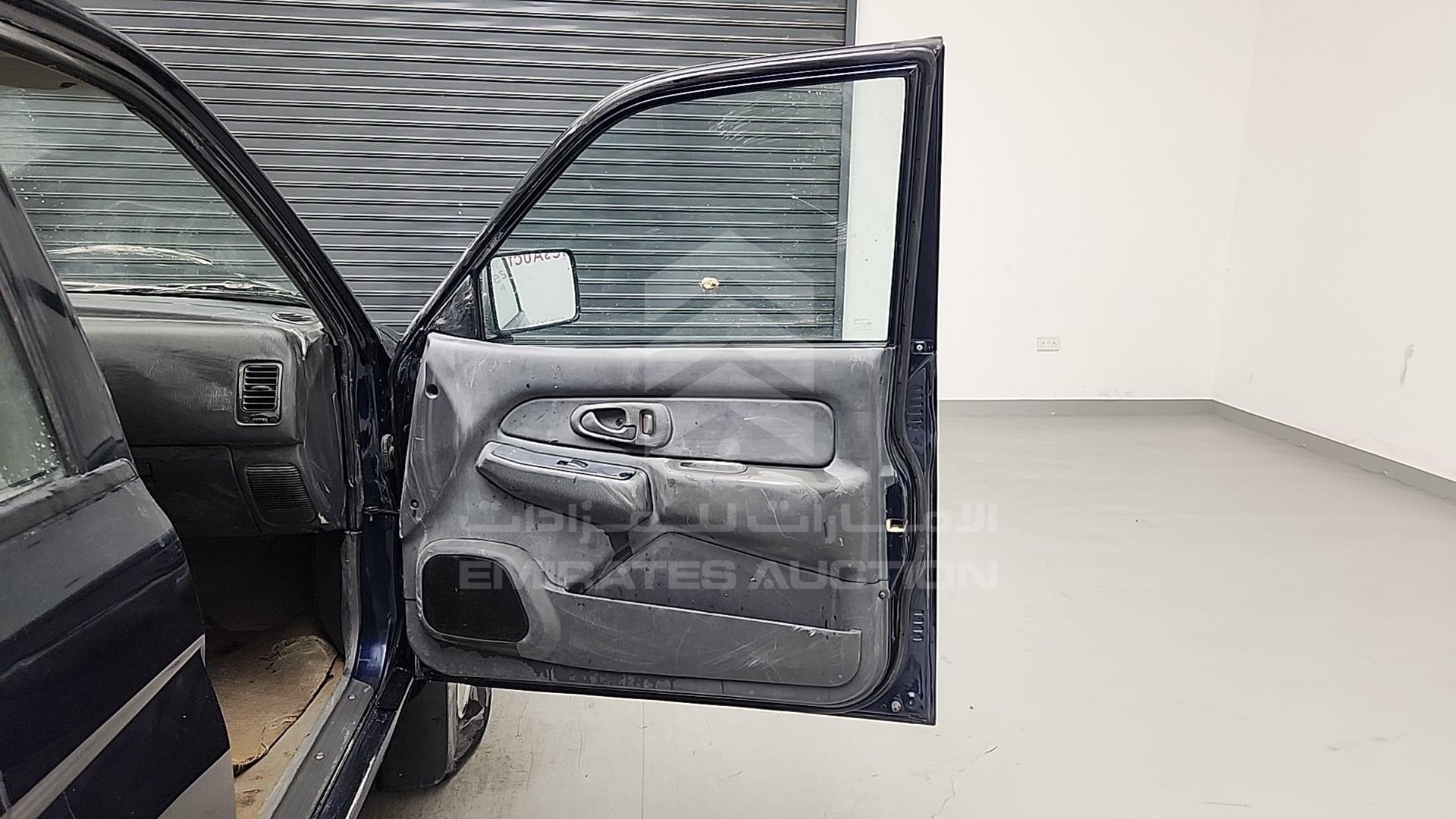 2005 MITSUBISHI L 200 VIN: MMBJNK7405D021680
