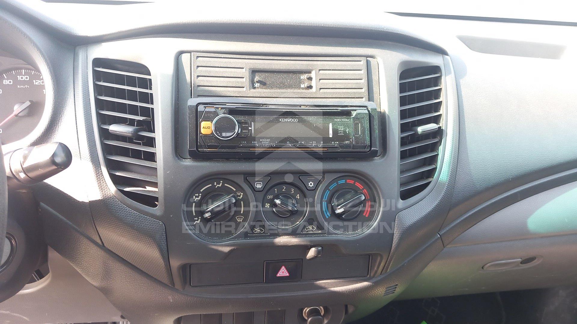 2016 MITSUBISHI L 200 VIN: MMBMG31HXGH009006