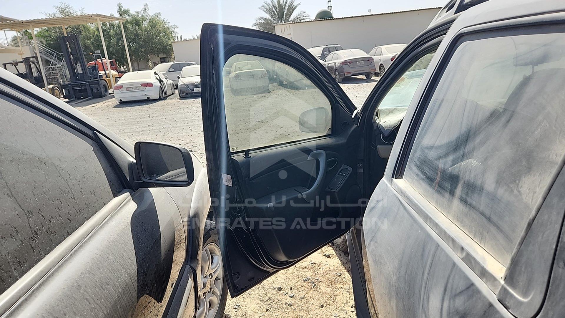 2016 RENAULT DUSTER VIN: VF1HSRCH6GA535873