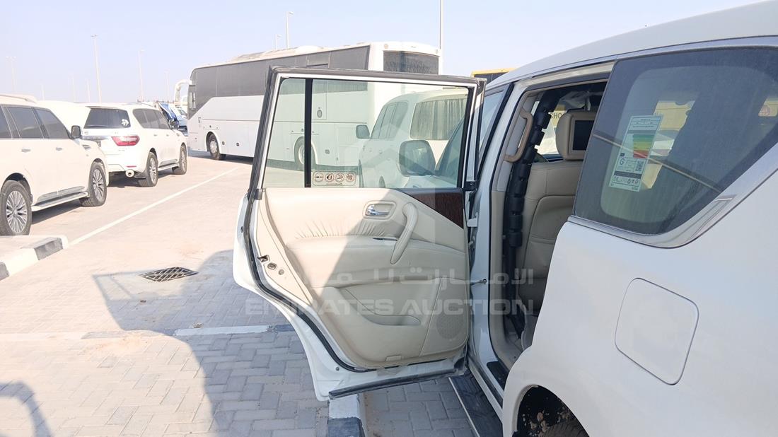 نيسان باترول 2019 — الباب الخلفي الأيسر — صورة 18