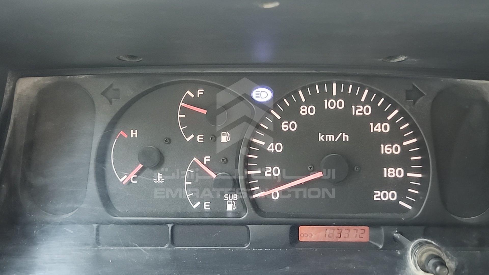 2000 TOYOTA LAND CRUISER VIN: JTFLJ71J6Y8000633