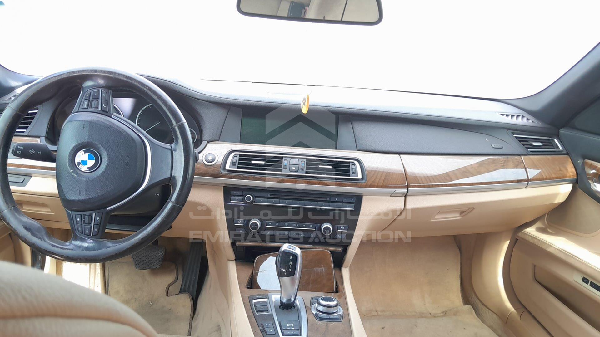2009 BMW 740 LI VIN: WBAKB41039CY45684