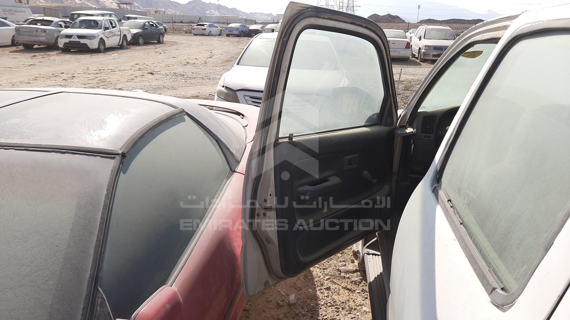 1998 TOYOTA HILUX VIN: JTB33LNG6W0012465