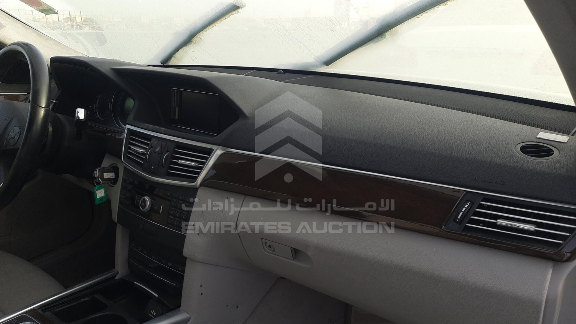 2010 MERCEDES E 300 VIN: WDDHF5EB9AA243803