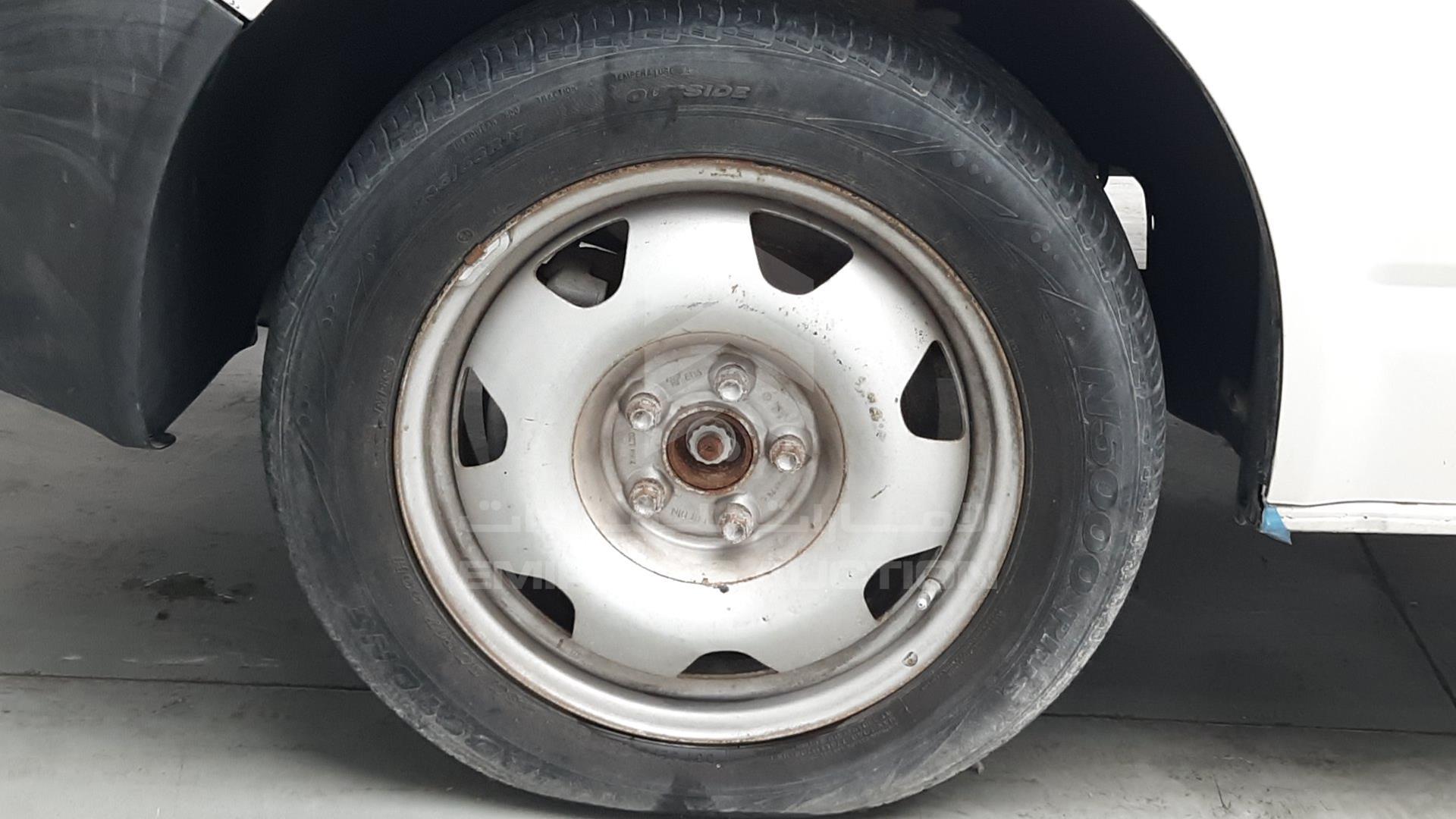 2015 VOLKSWAGEN --- VIN: WV1DBZSV4FH001001