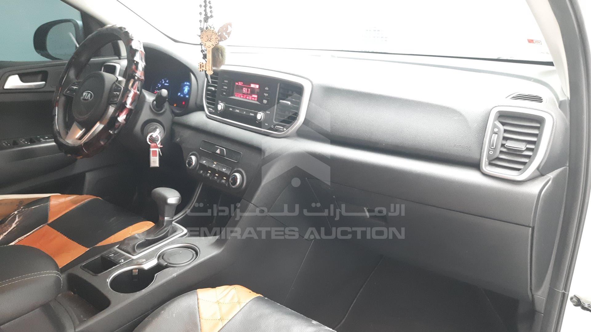 2020 KIA SPORTAGE VIN: U5YPG8141LL742794