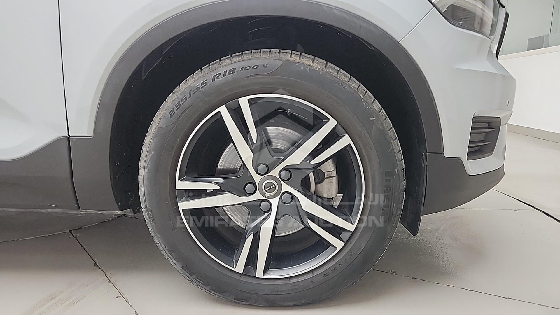 2022 VOLVO XC 40 VIN: YV1AKAXZ7N2696824