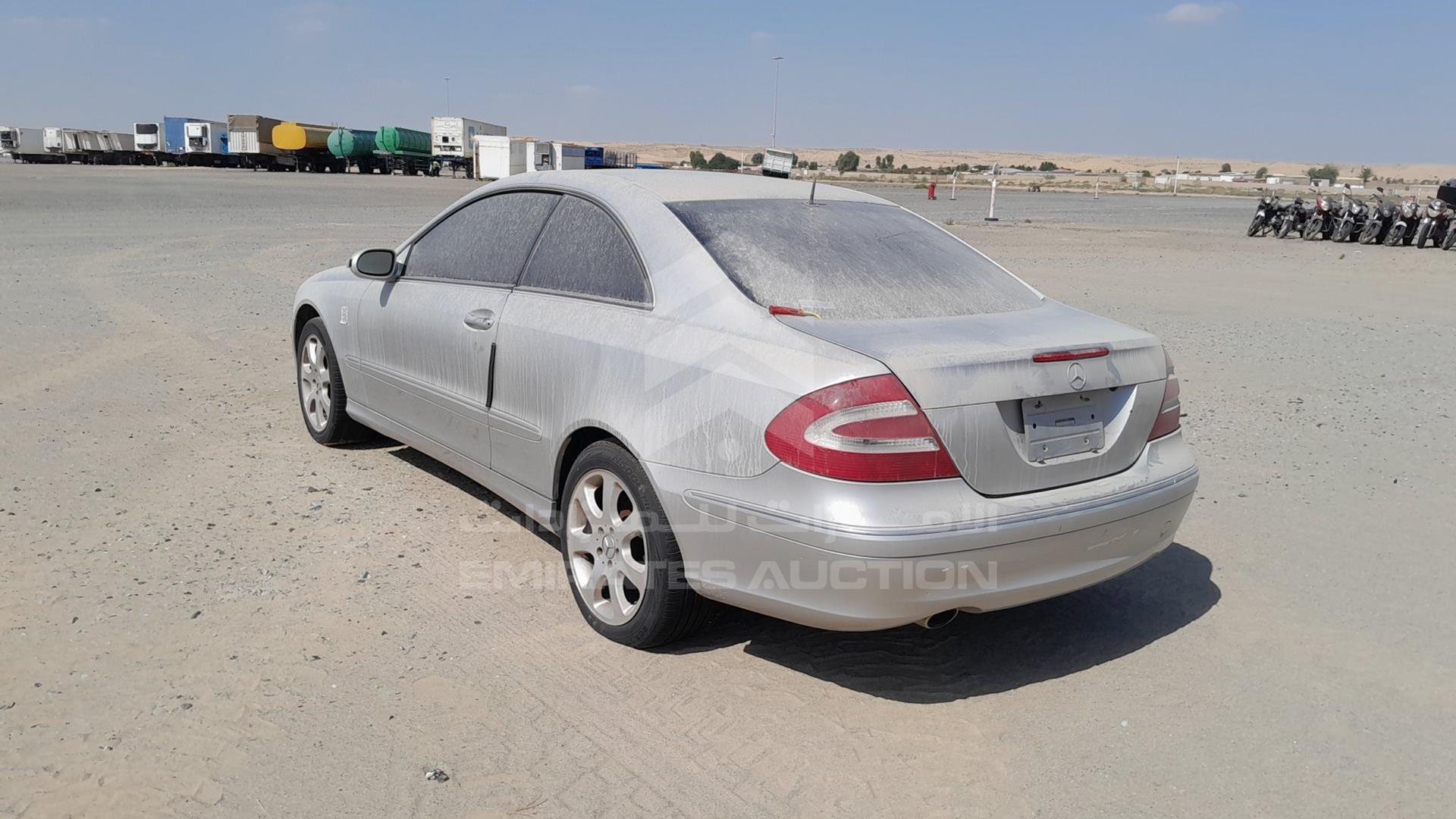2004 MERCEDES CLK320 VIN: WDB2093651F074586
