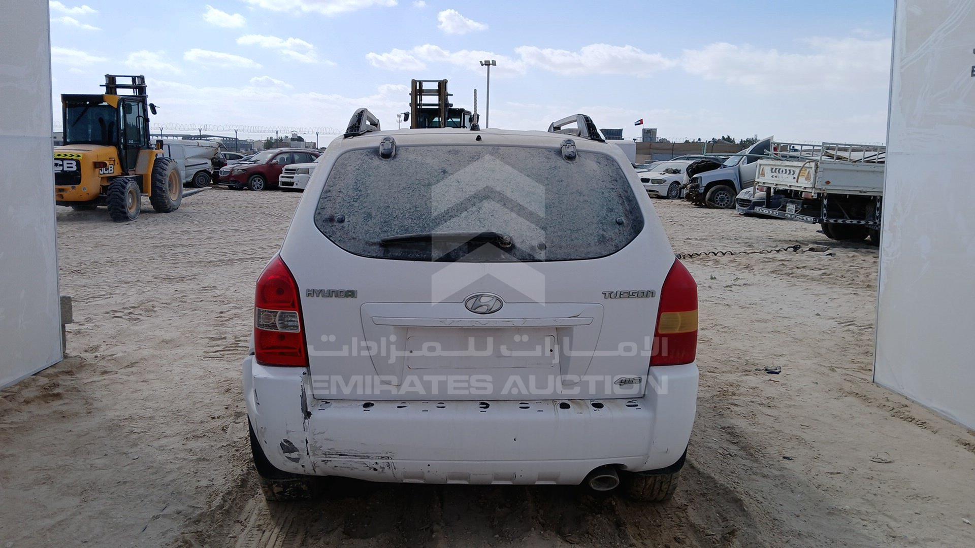 2009 HYUNDAI TUCSON VIN: KMHJM81B49U047461