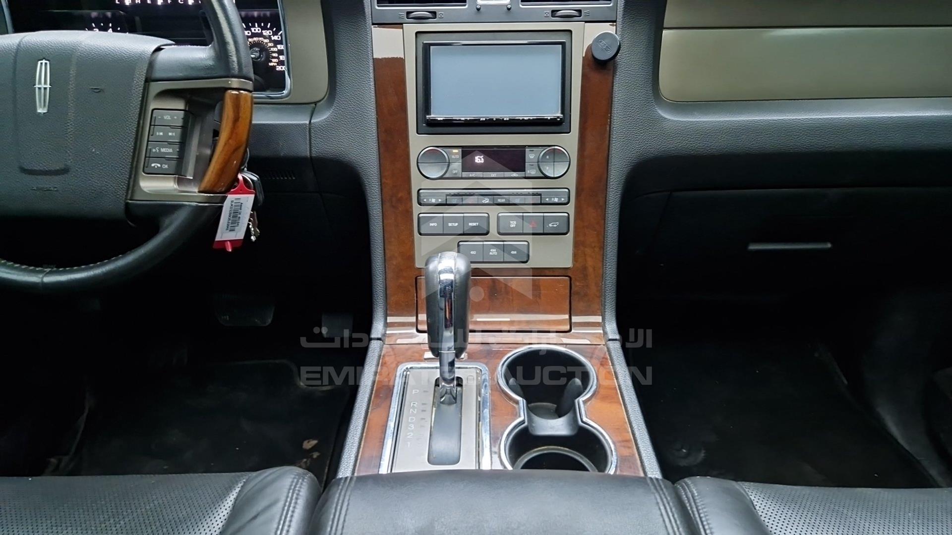 2012 LINCOLN NAVIGATOR VIN: 5LMJJ2J50CEL02041