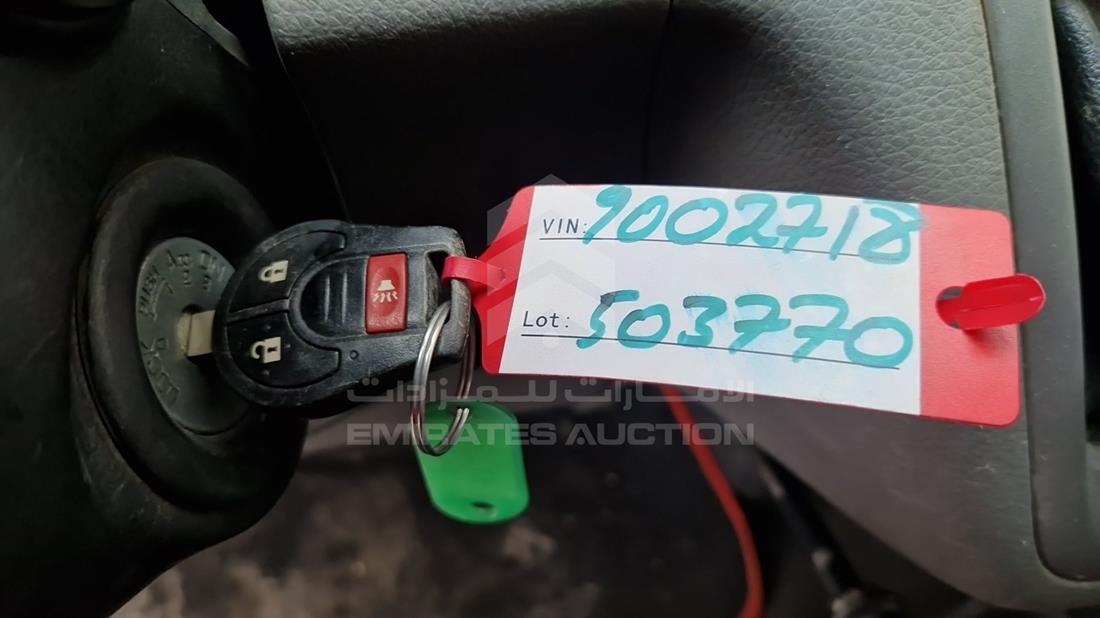 2016 Nissan Urvan — Keys — Photo 4