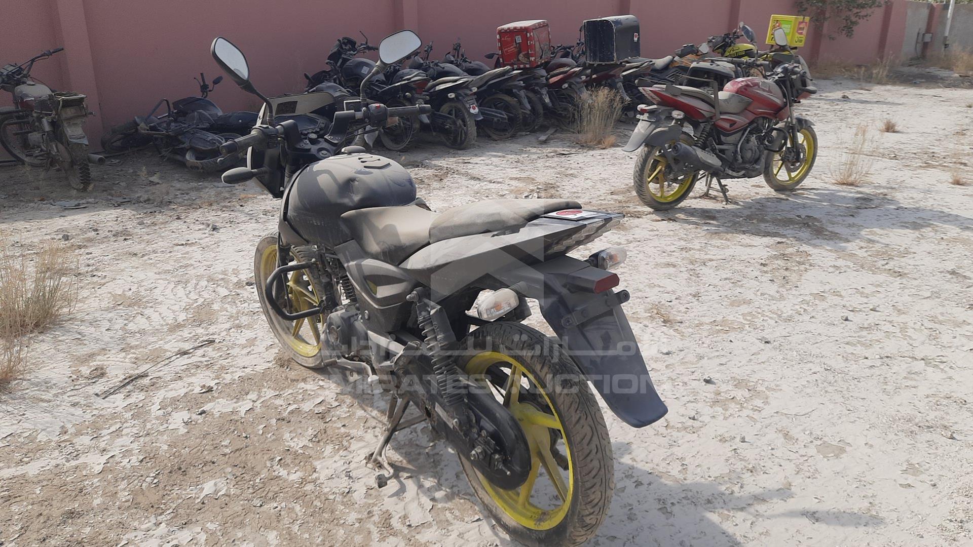 2021 BAJAJ PULSAR 150 VIN: MD2A11CX0MCM41402