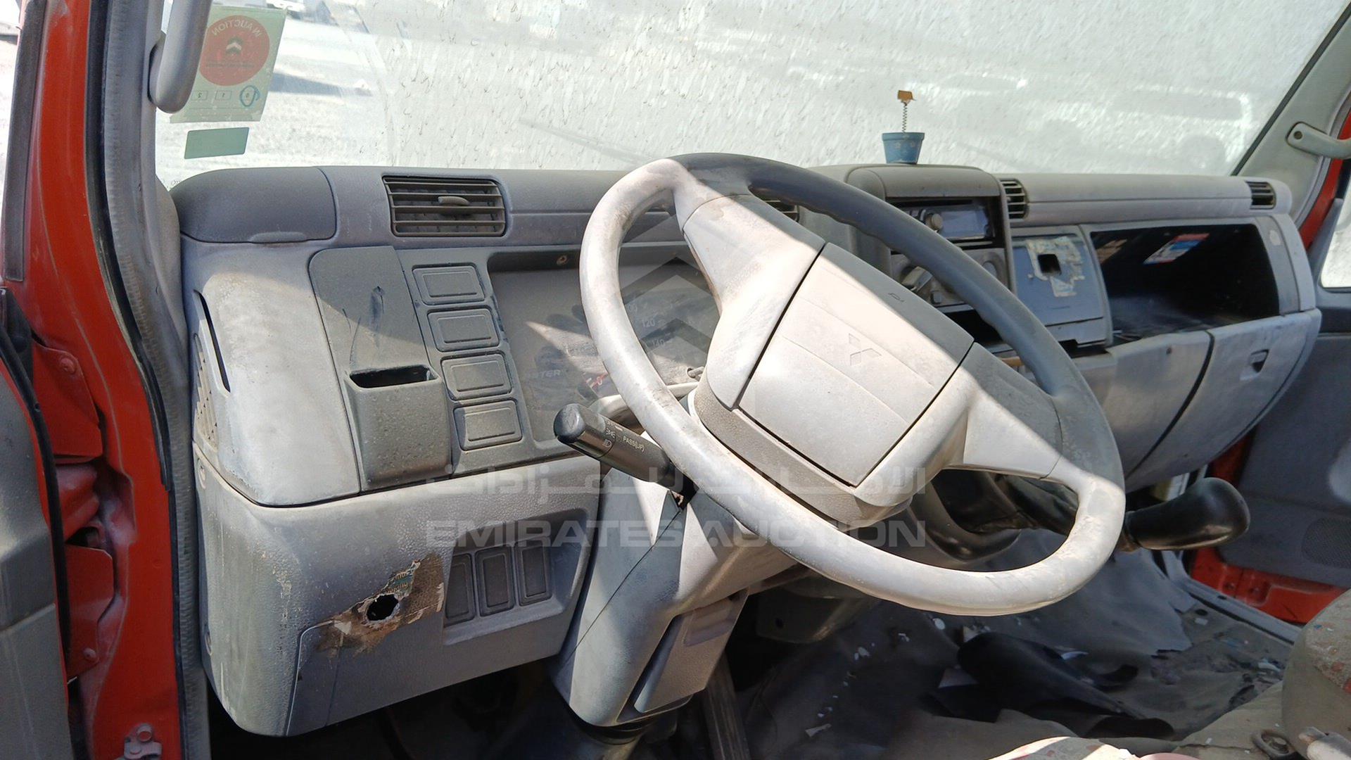 2005 MITSUBISHI CANTER VIN: JL7BCE1J05K015780