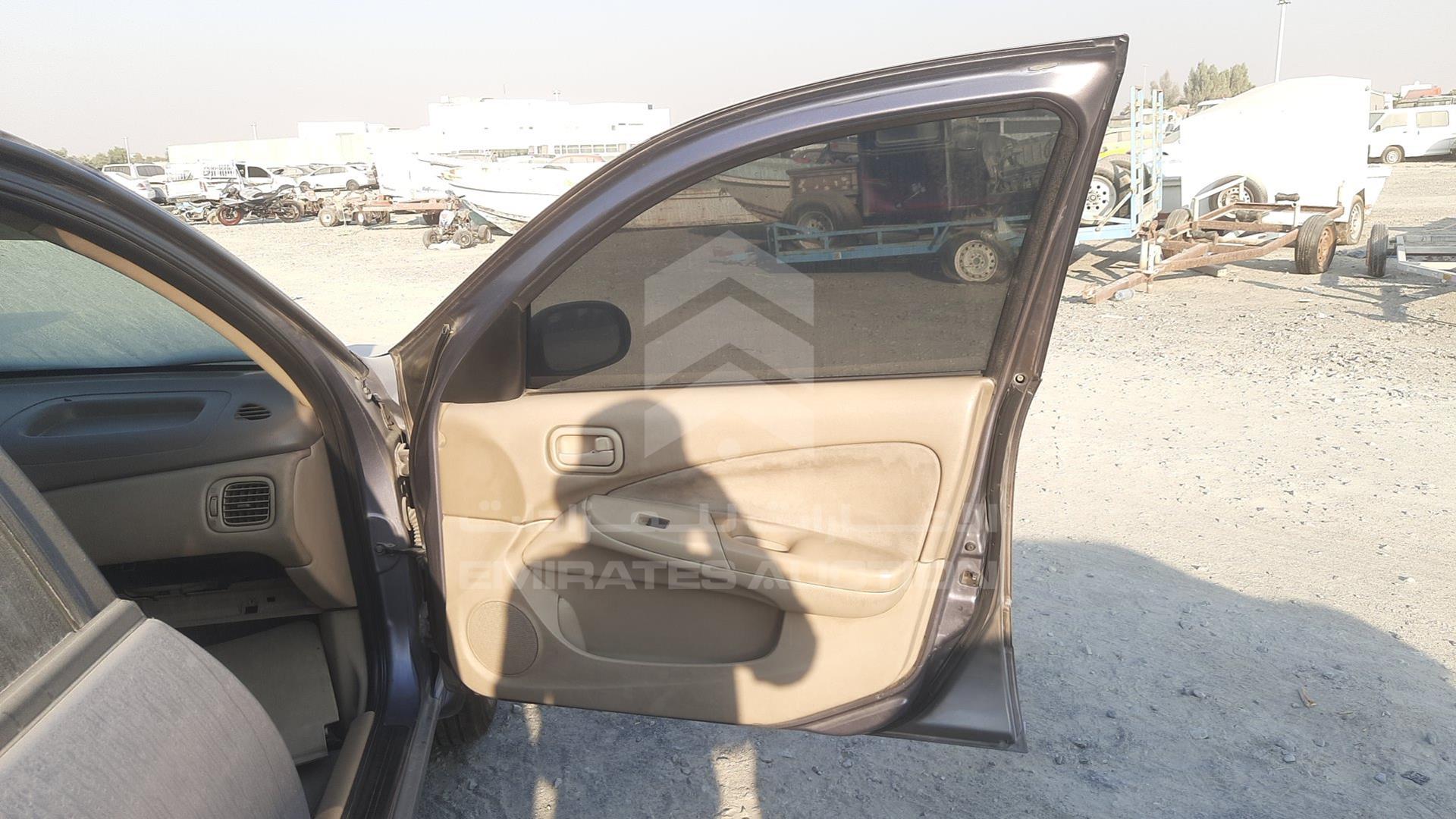 2004 NISSAN SUNNY VIN: JN1FN61C24W051609
