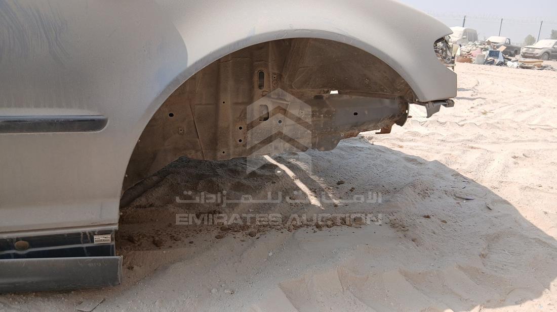 بي ام دبليو 325 2004 — الإطار الأمامي الأيمن — صورة 29