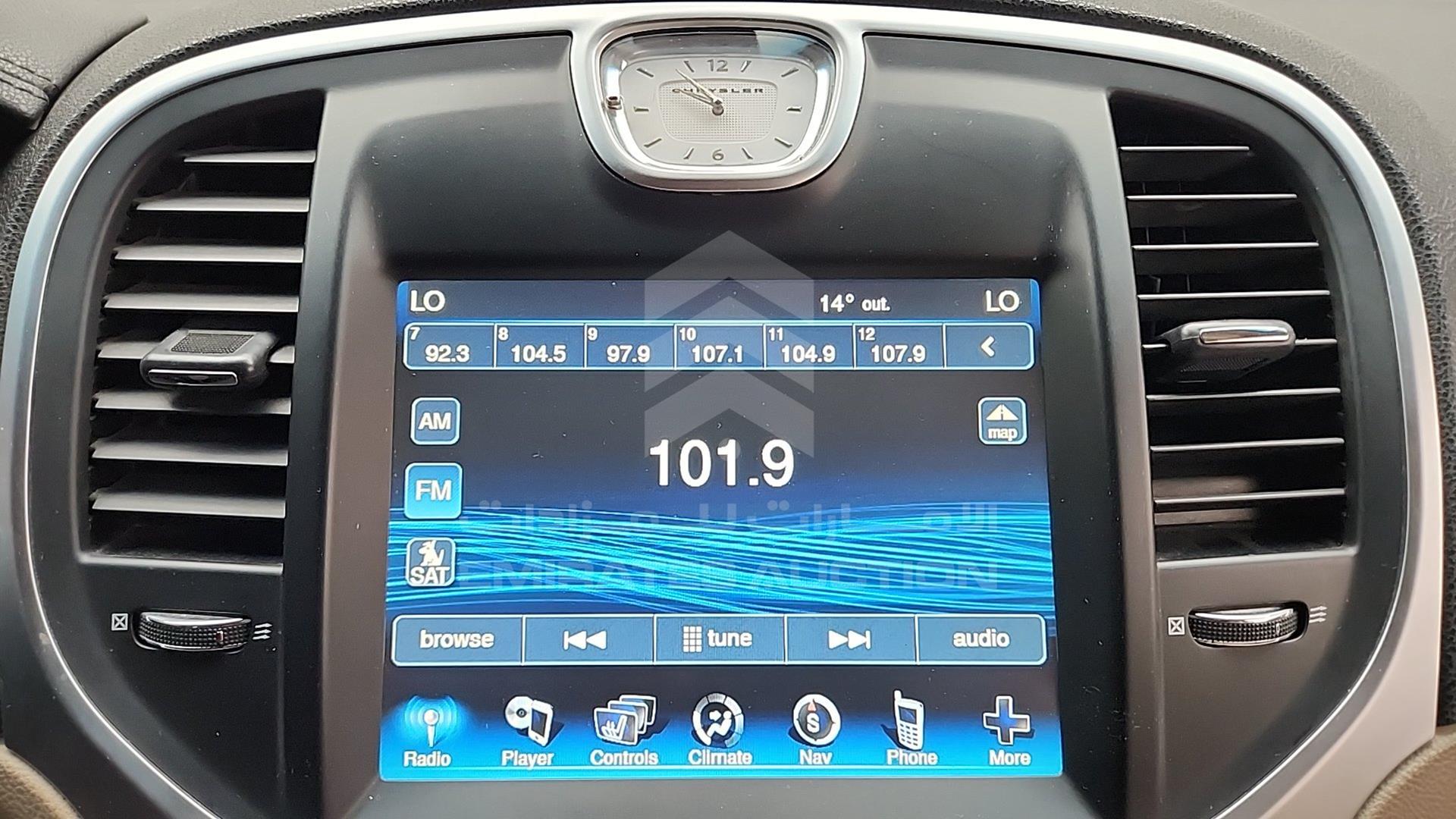 2012 CHRYSLER 300 C VIN: 2C3CCACGXCH246111