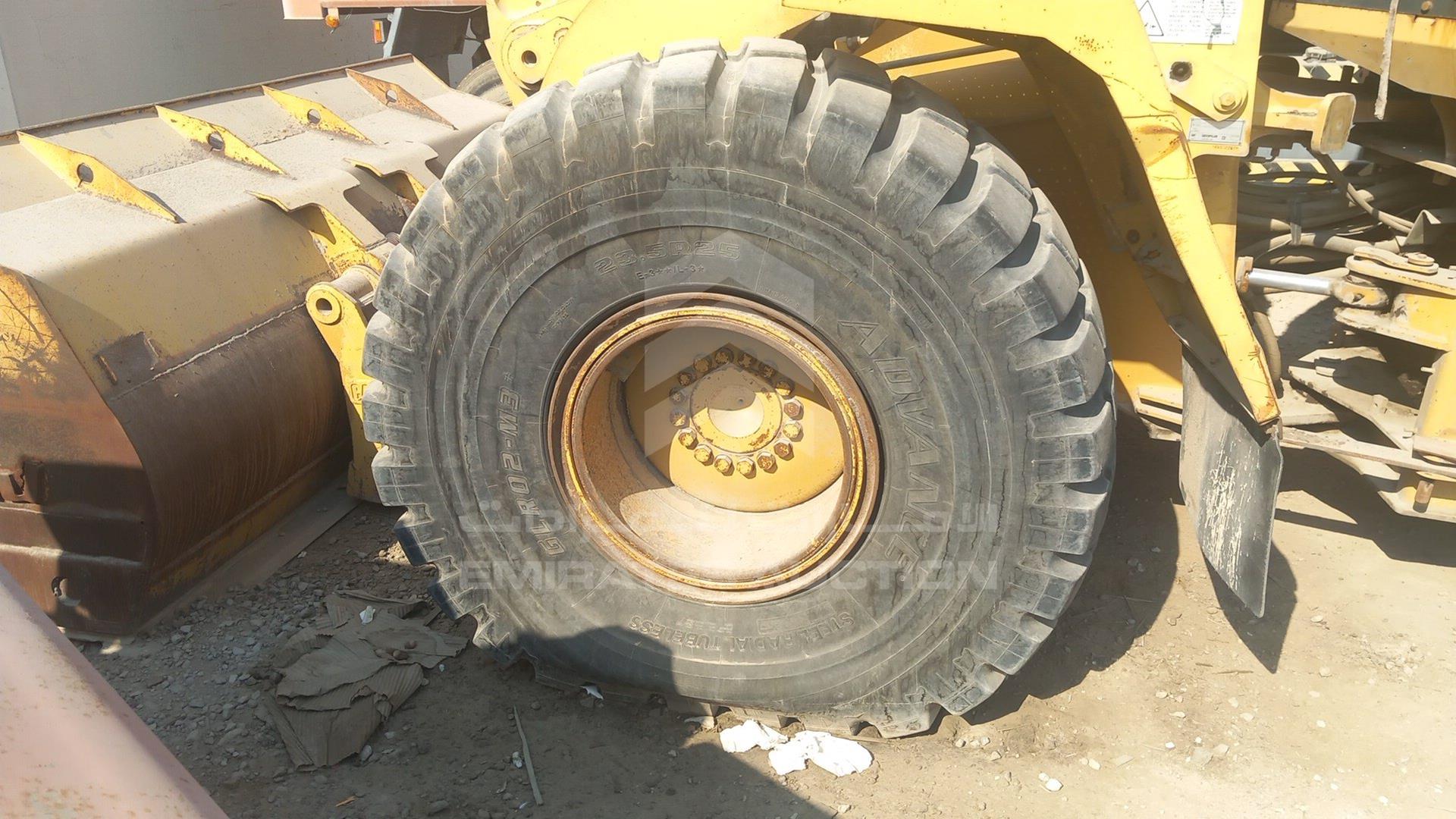 2001 CATERPILLAR 938G VIN: 6WS02757
