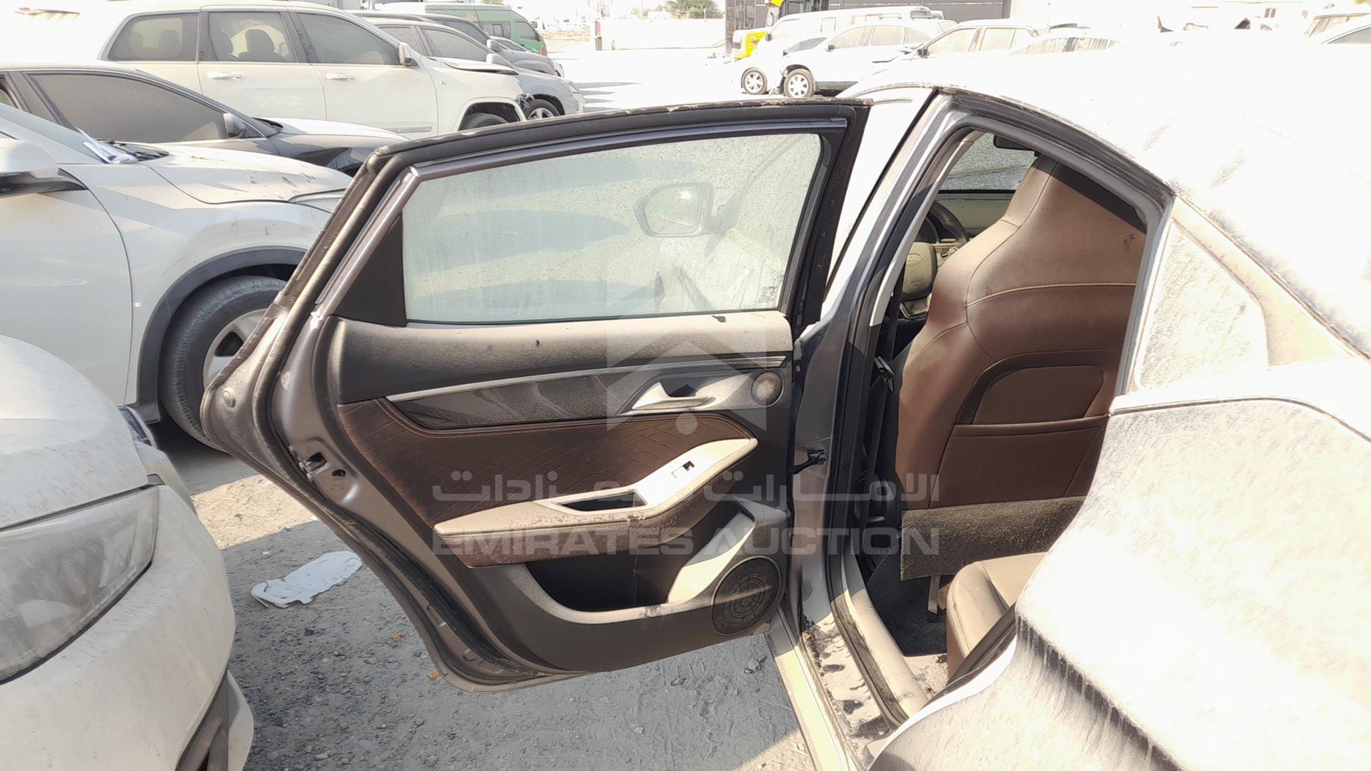 2023 JAC J7 VIN: LJ12FKT33P4015034