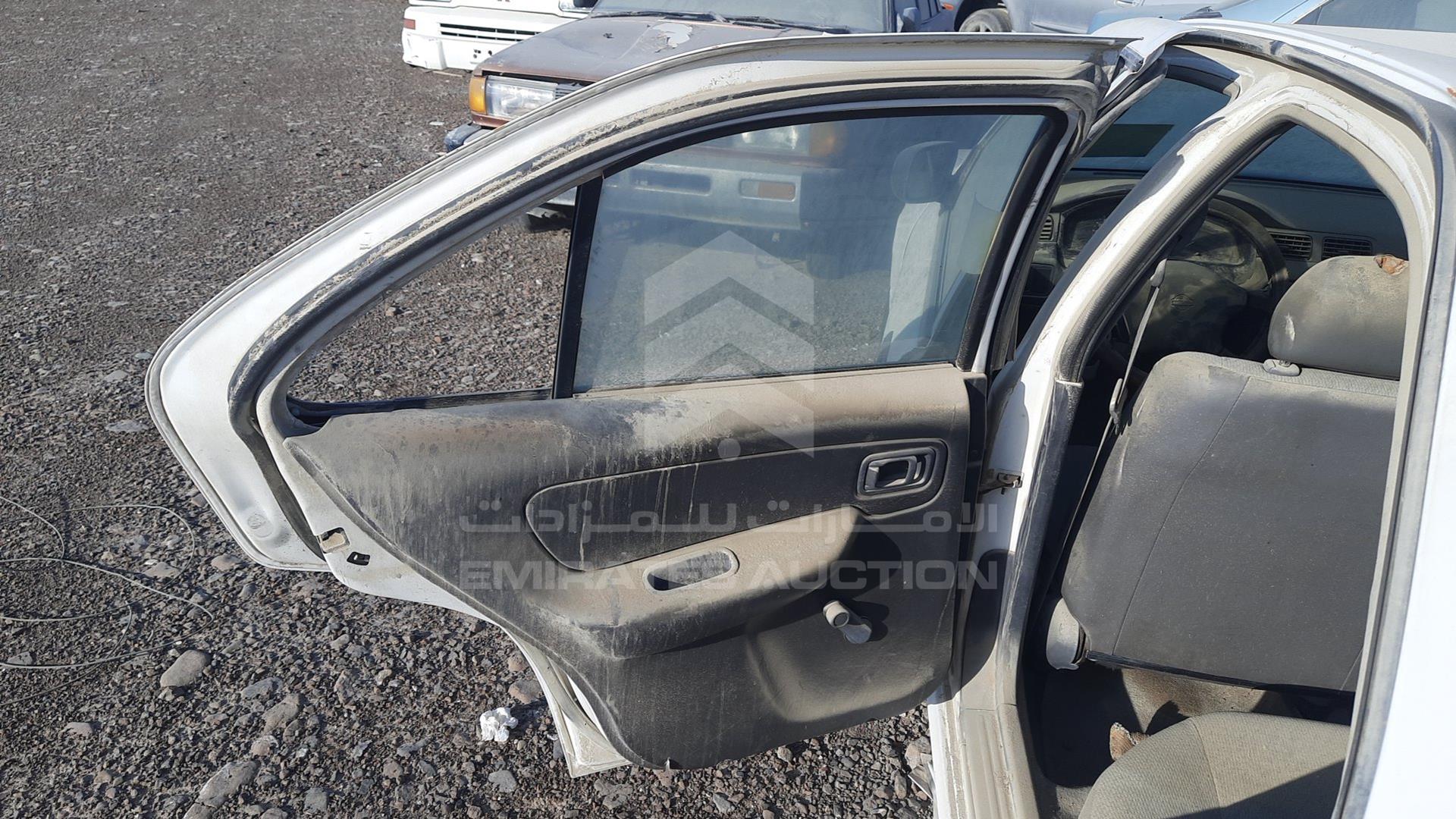 2000 NISSAN SUNNY VIN: JN1BB41S7YW002284