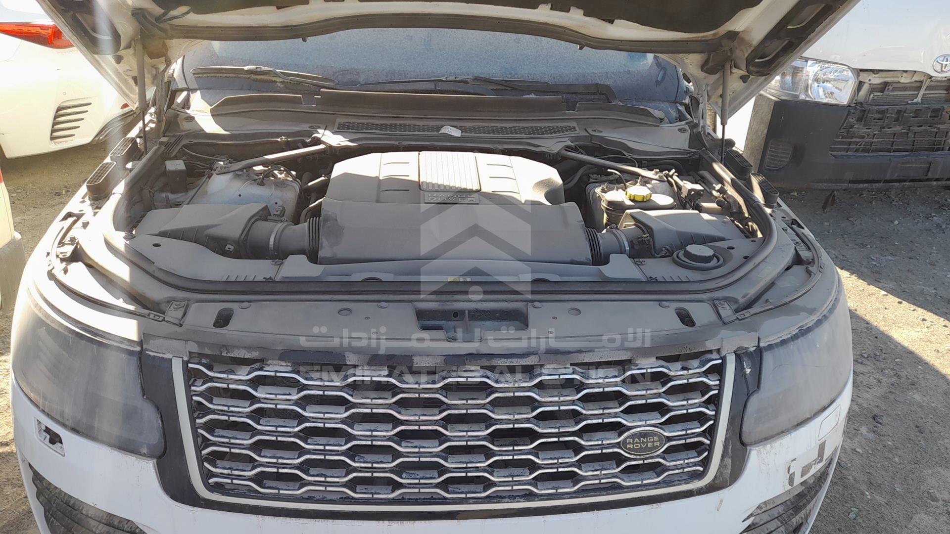 2014 RANGE ROVER VOGUE VIN: SALGA2EFXEA136165