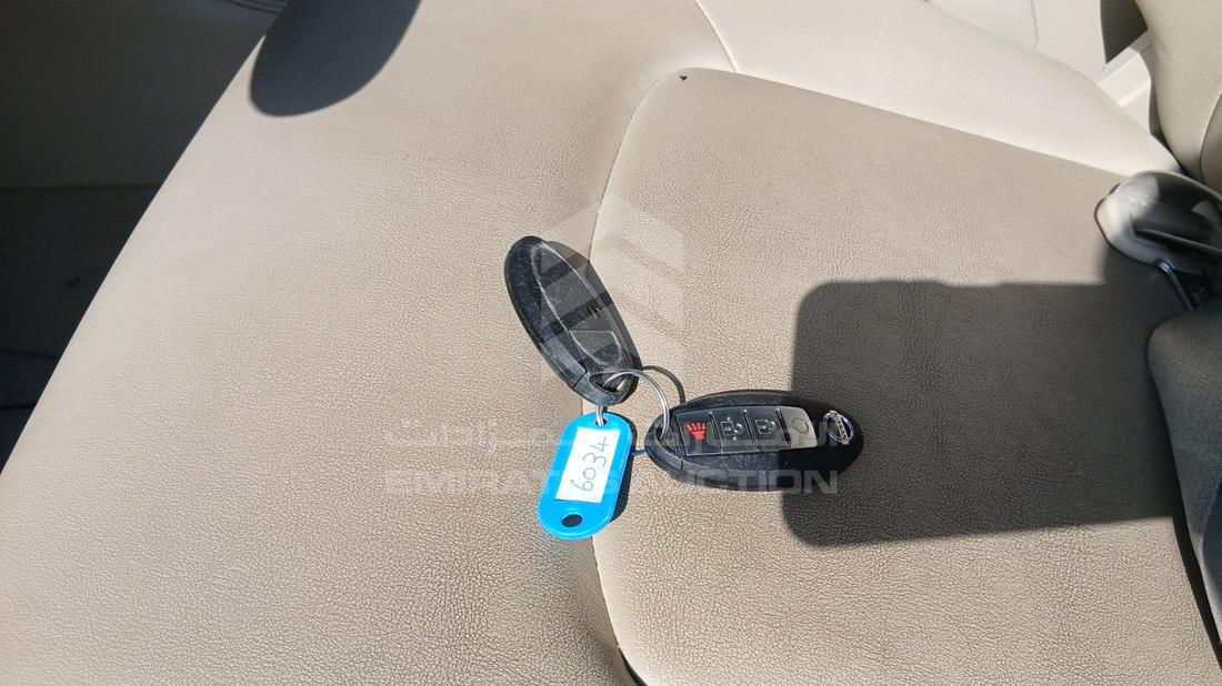 2019 Nissan Patrol — Keys — Photo 4