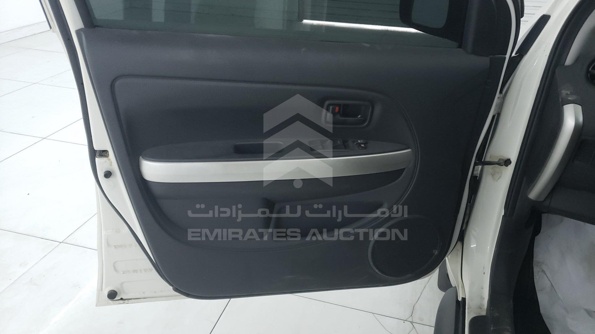 2005 TOYOTA XA VIN: JTDKT623350099463