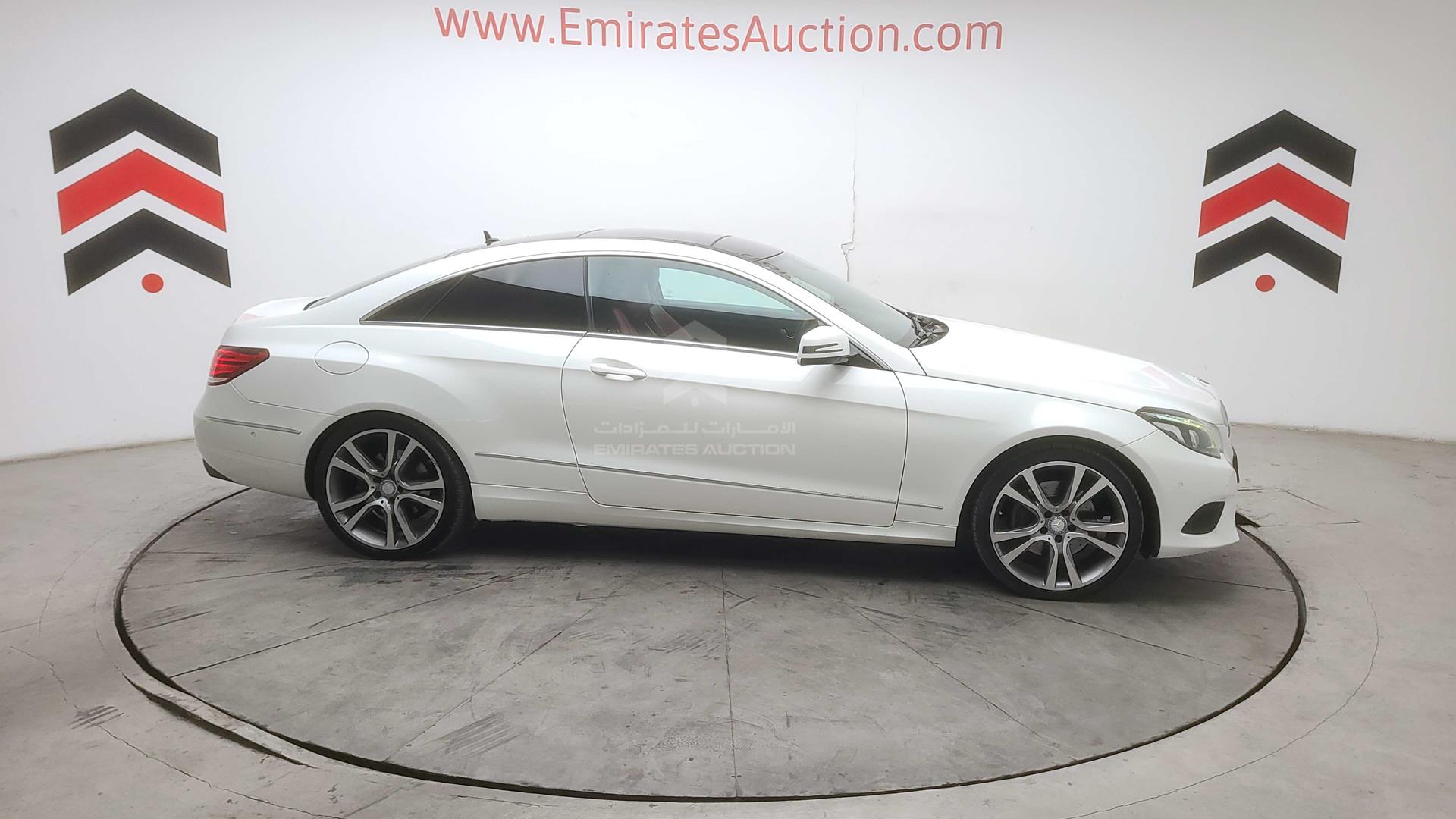 2014 MERCEDES E 200 VIN: WDDKJ3EB4EF263216