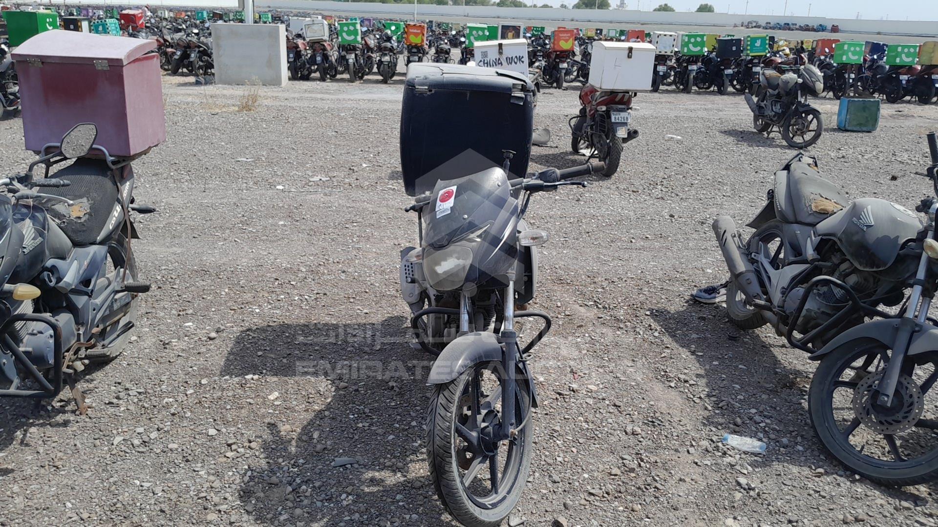 2015 BAJAJ PULSAR 150 VIN: MD2A11CZ9FWD40137