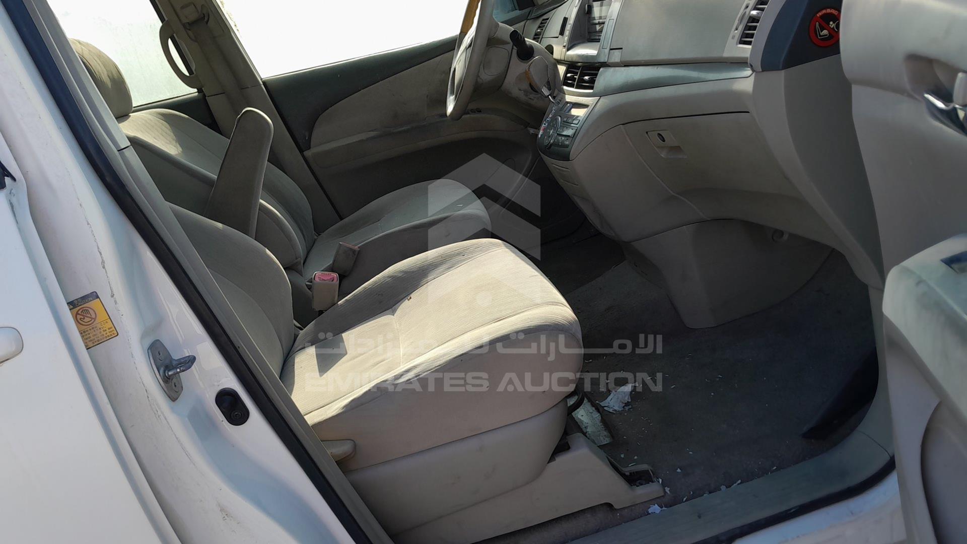 2011 TOYOTA PREVIA VIN: JTNGE52M9BA025744
