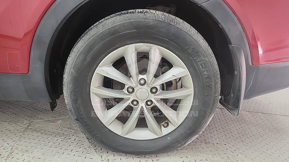 2016 Kia Sorento — Rear Left Tyre — Photo 27