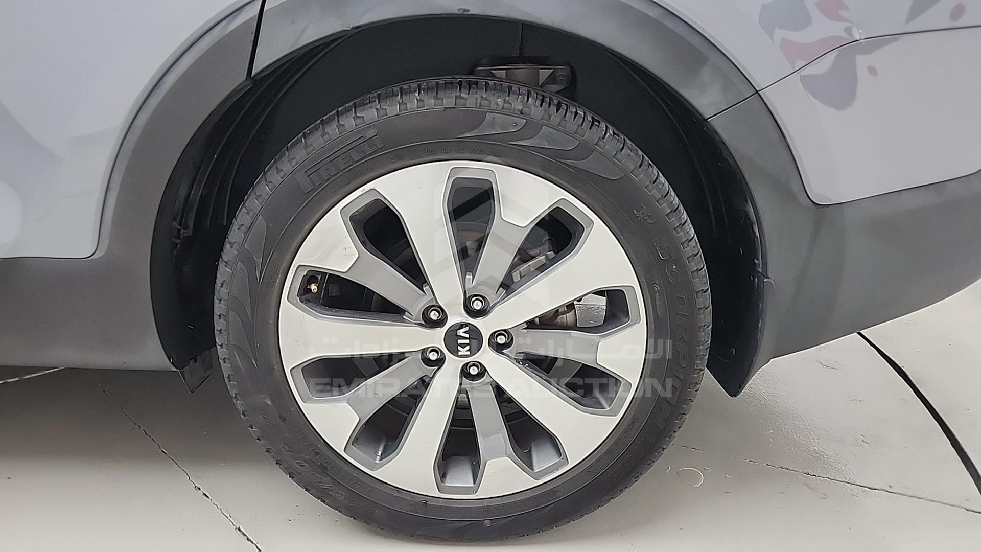 2020 KIA TELLURIDE VIN: 5XXP381C2LG047840