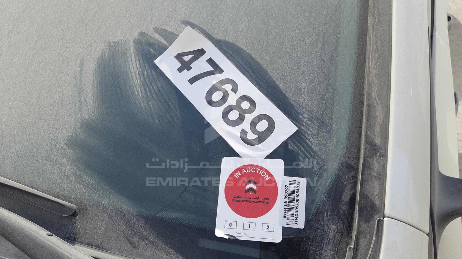 2011 TOYOTA LAND CRUISER VIN: JTMDU09J0B4034839