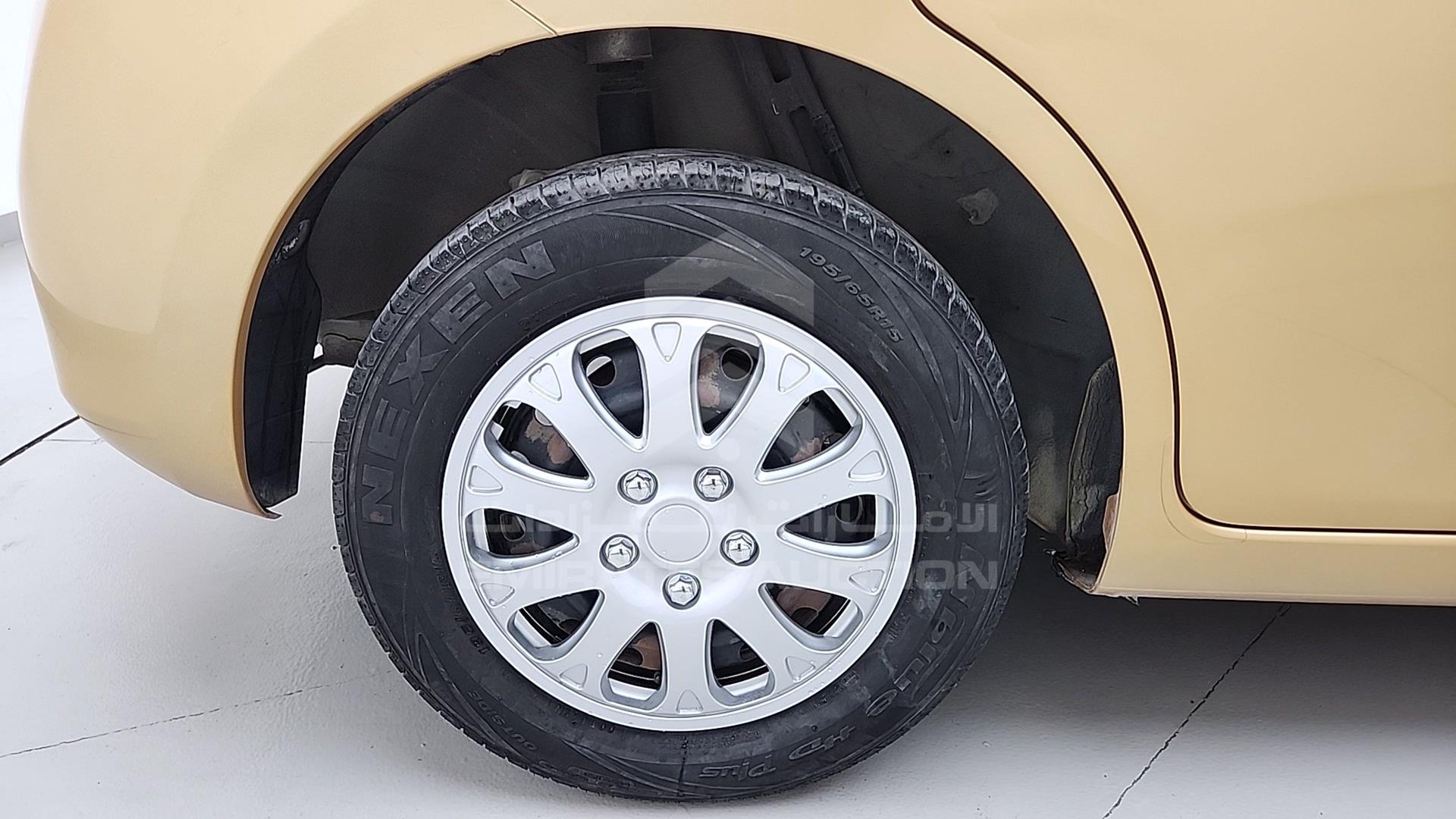 2014 NISSAN TIIDA VIN: MNTBC2C98E6001173