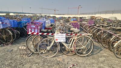  100 Bicycles