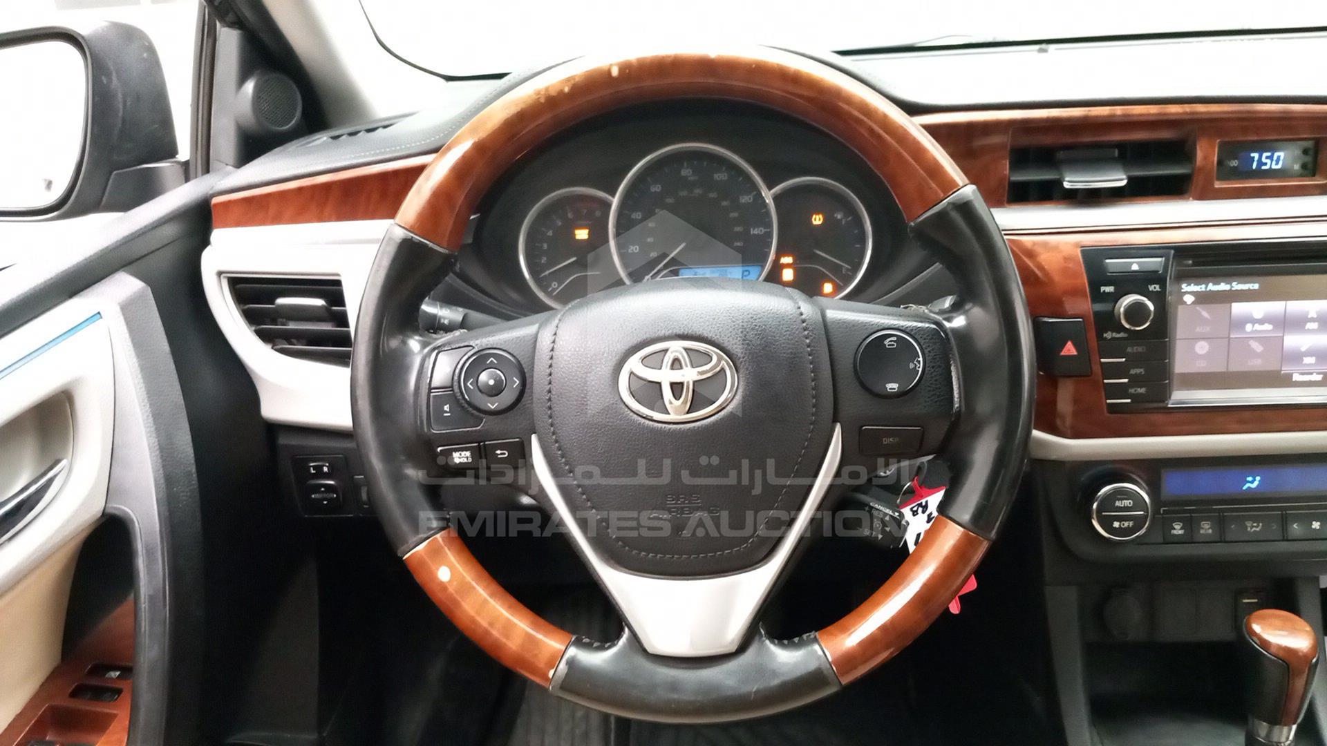 2016 TOYOTA COROLLA VIN: 2T1BURHE8GC484372