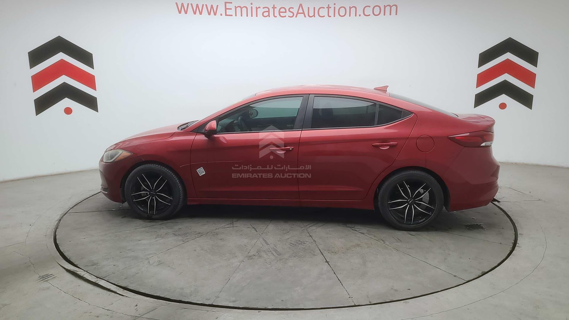 2017 HYUNDAI ELANTRA VIN: KMHD84LFXHU062300