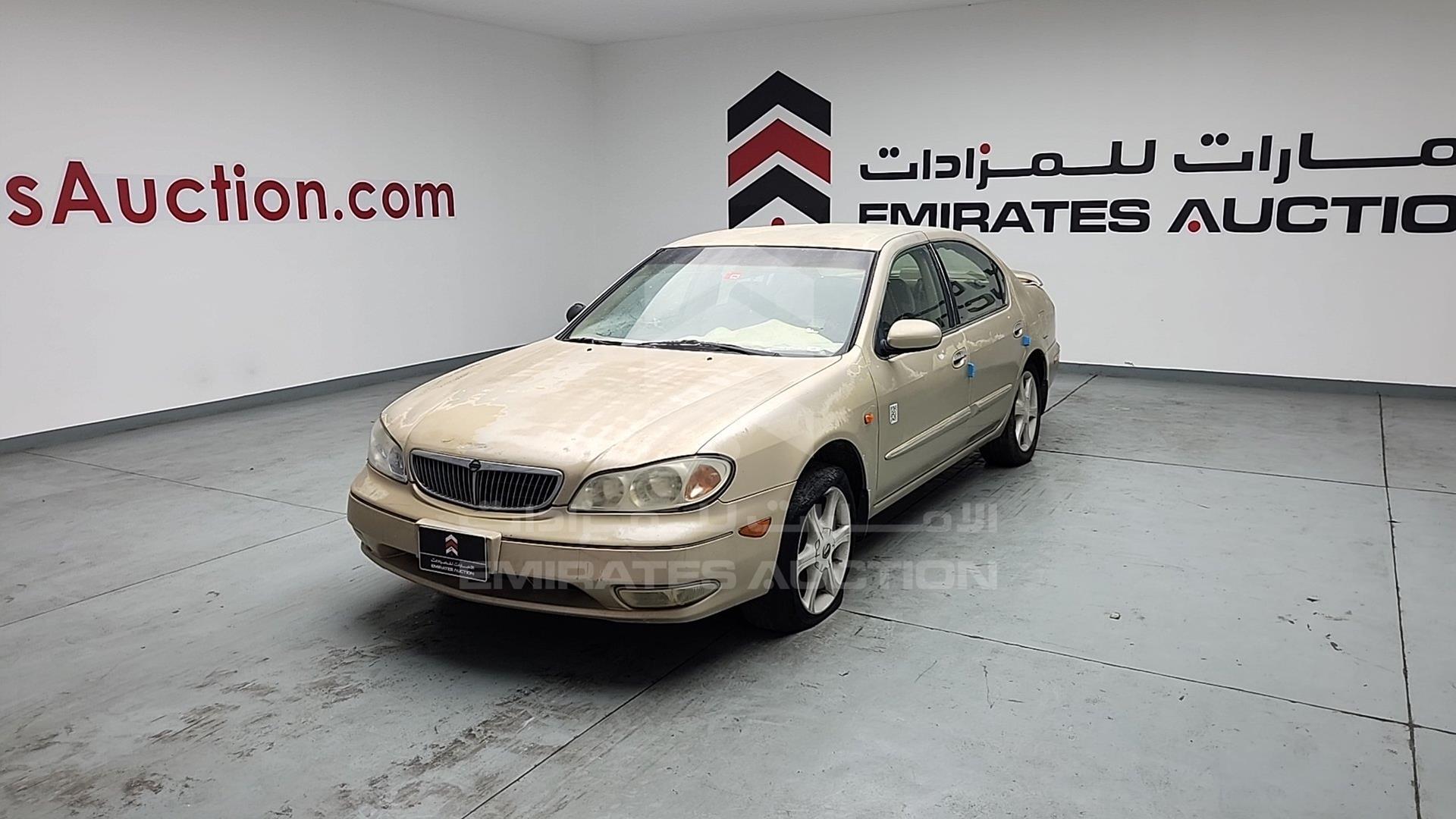 2002 NISSAN MAXIMA VIN: JN1CA31SX2T574847