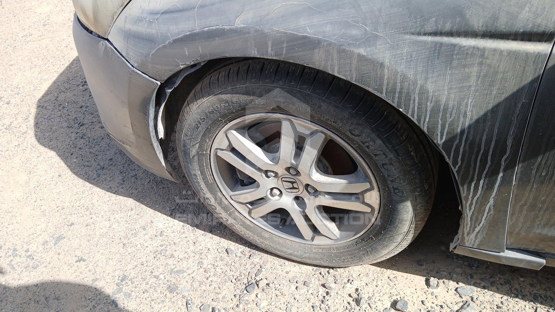 2009 HONDA ACCORD VIN: JHMCP26389C402865