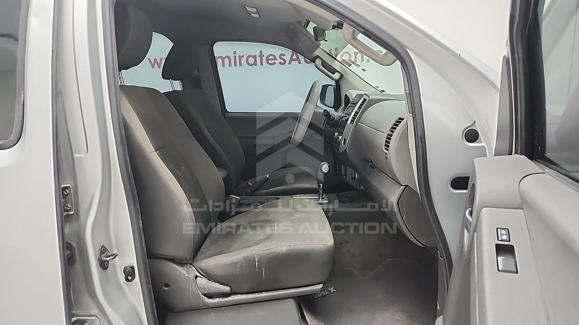 2015 NISSAN XTERRA VIN: 5N1AN0N63FN665727