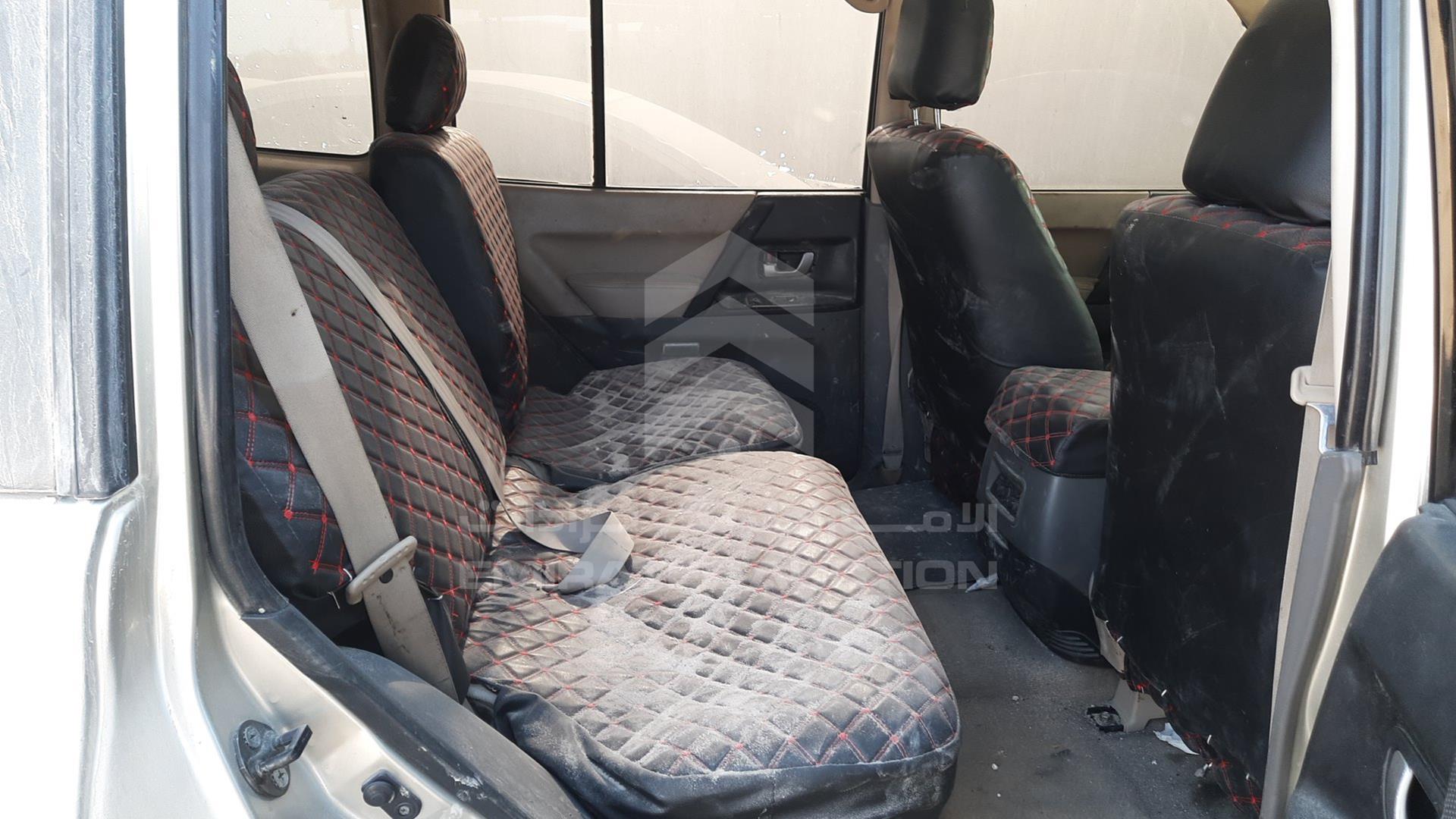 2006 MITSUBISHI PAJERO VIN: JMYLRV73W6J706265