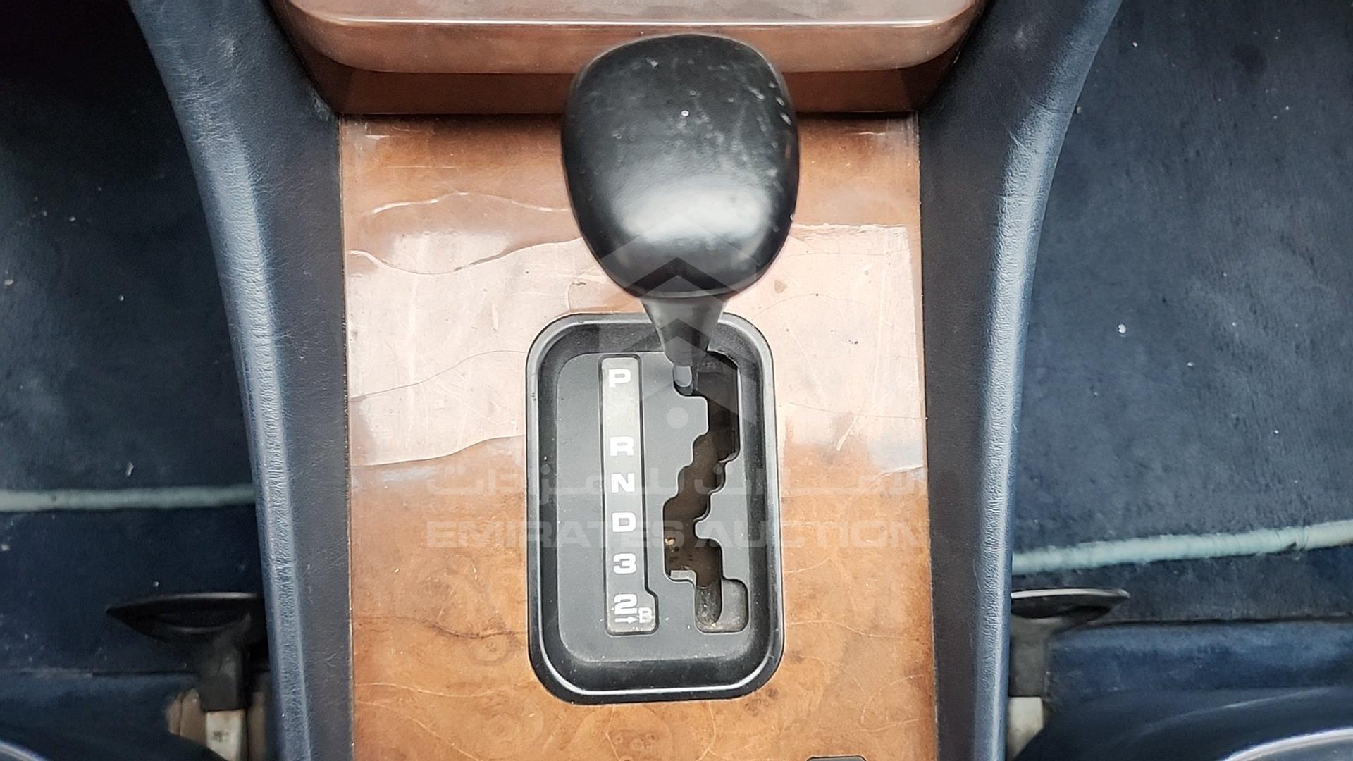 1988 MERCEDES SL 560 VIN: WDBBA48D9JA083054