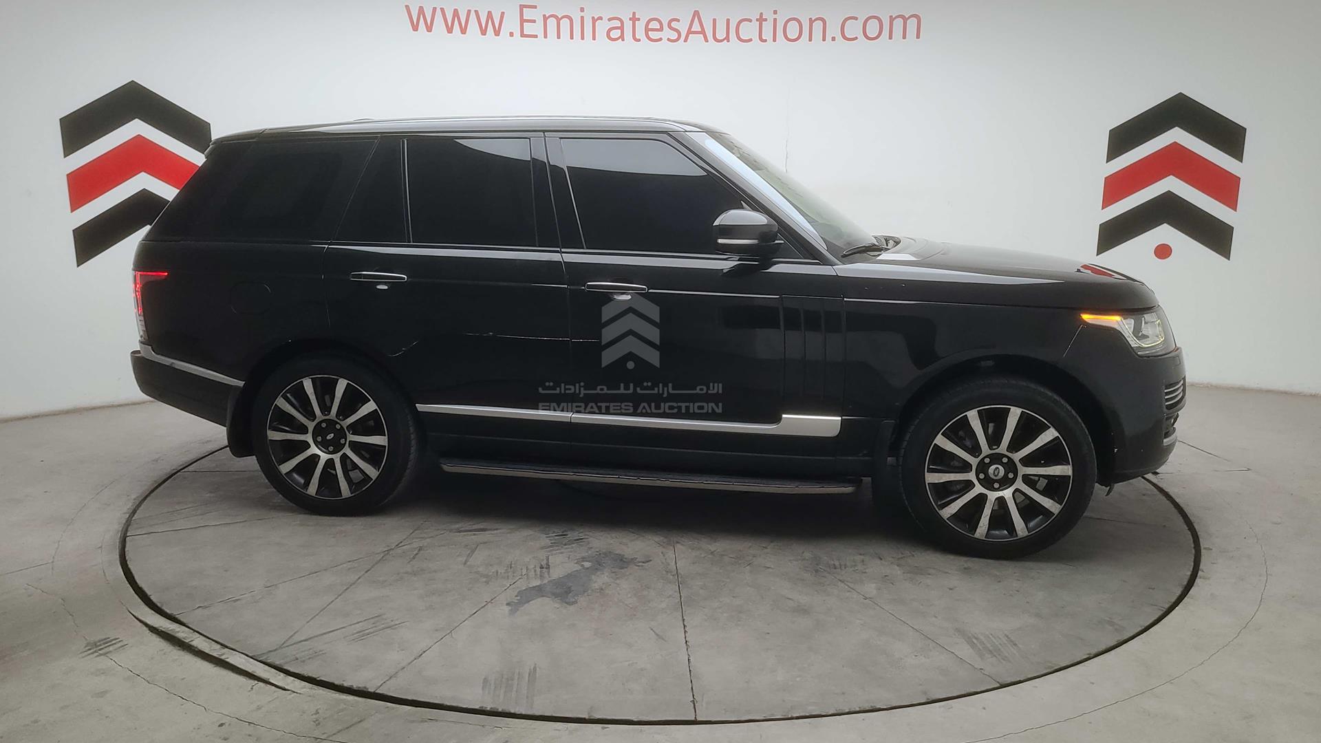 2015 RANGE ROVER VOGUE VIN: SALGA2EF5FA226826