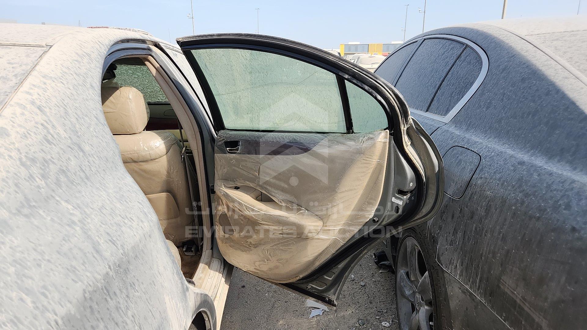 2004 LEXUS ES 330 VIN: JTHBA30G445005214