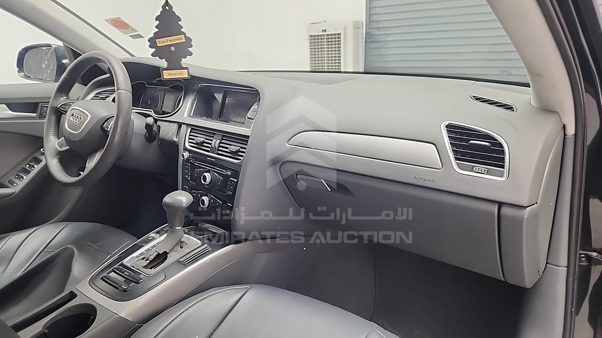 2013 AUDI A4 VIN: WAUACCFL6DA084952