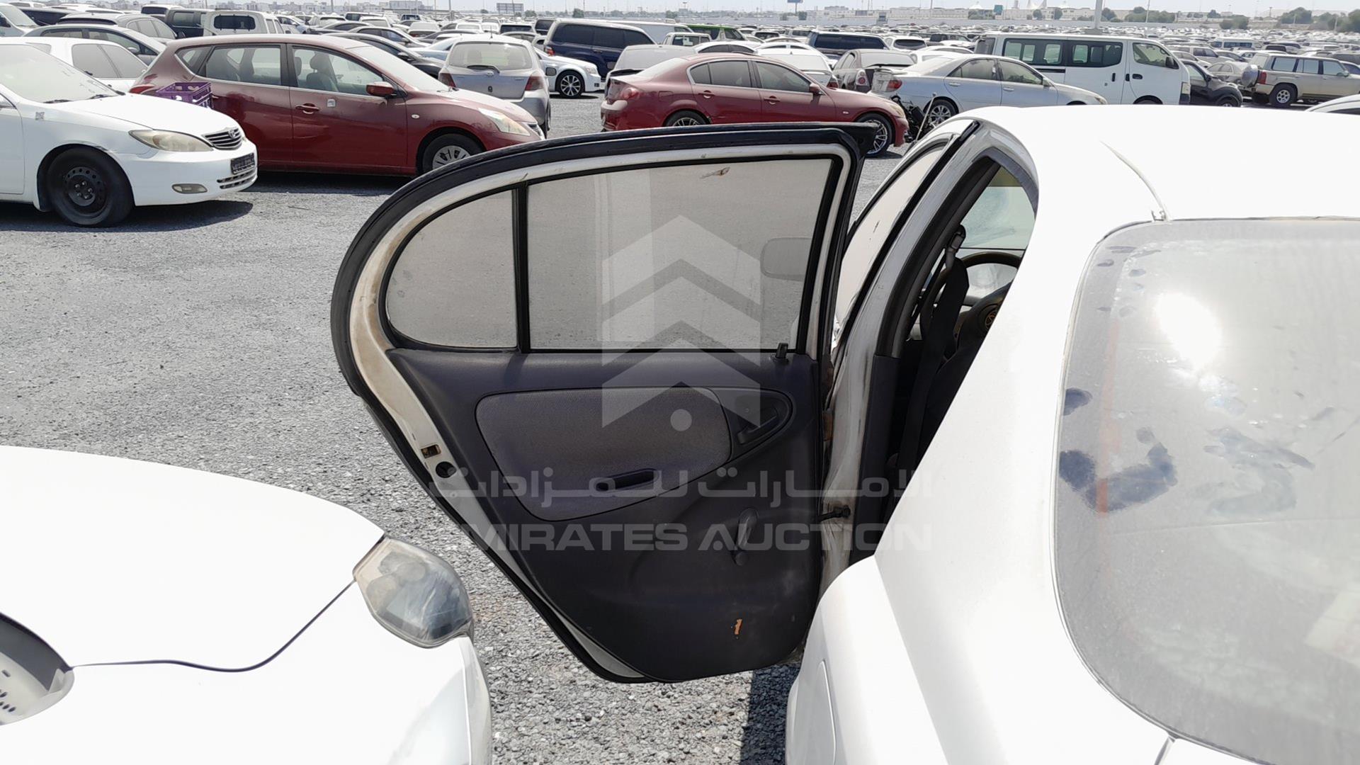2001 TOYOTA ECHO VIN: JTDBW133910018159