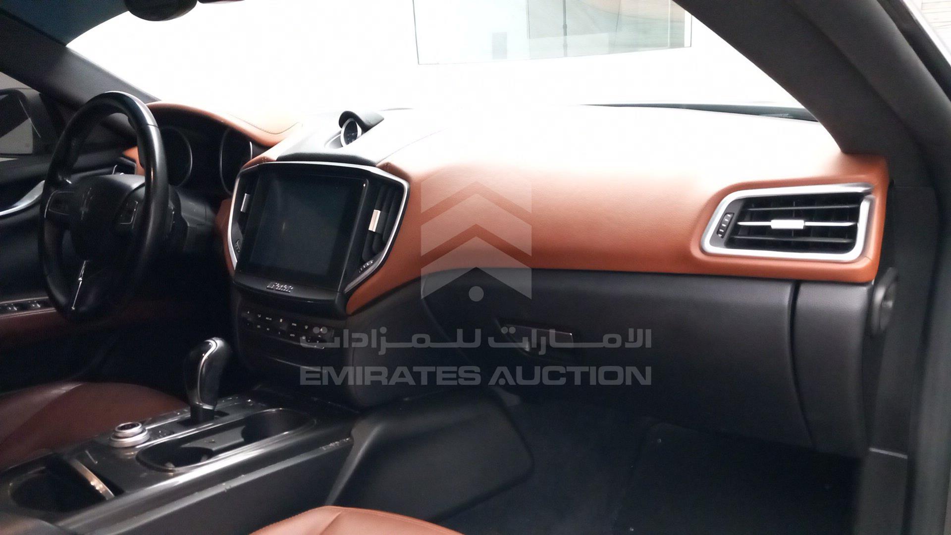 2018 MASERATI GHIBLI VIN: ZAM57YTA5J1270871