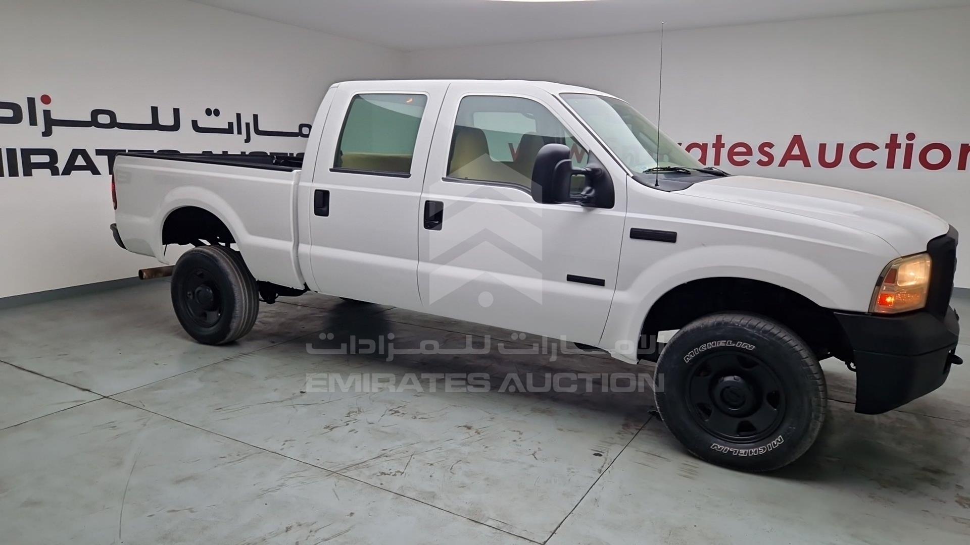 2005 FORD F 350 VIN: 1FTWW31P05EC03356