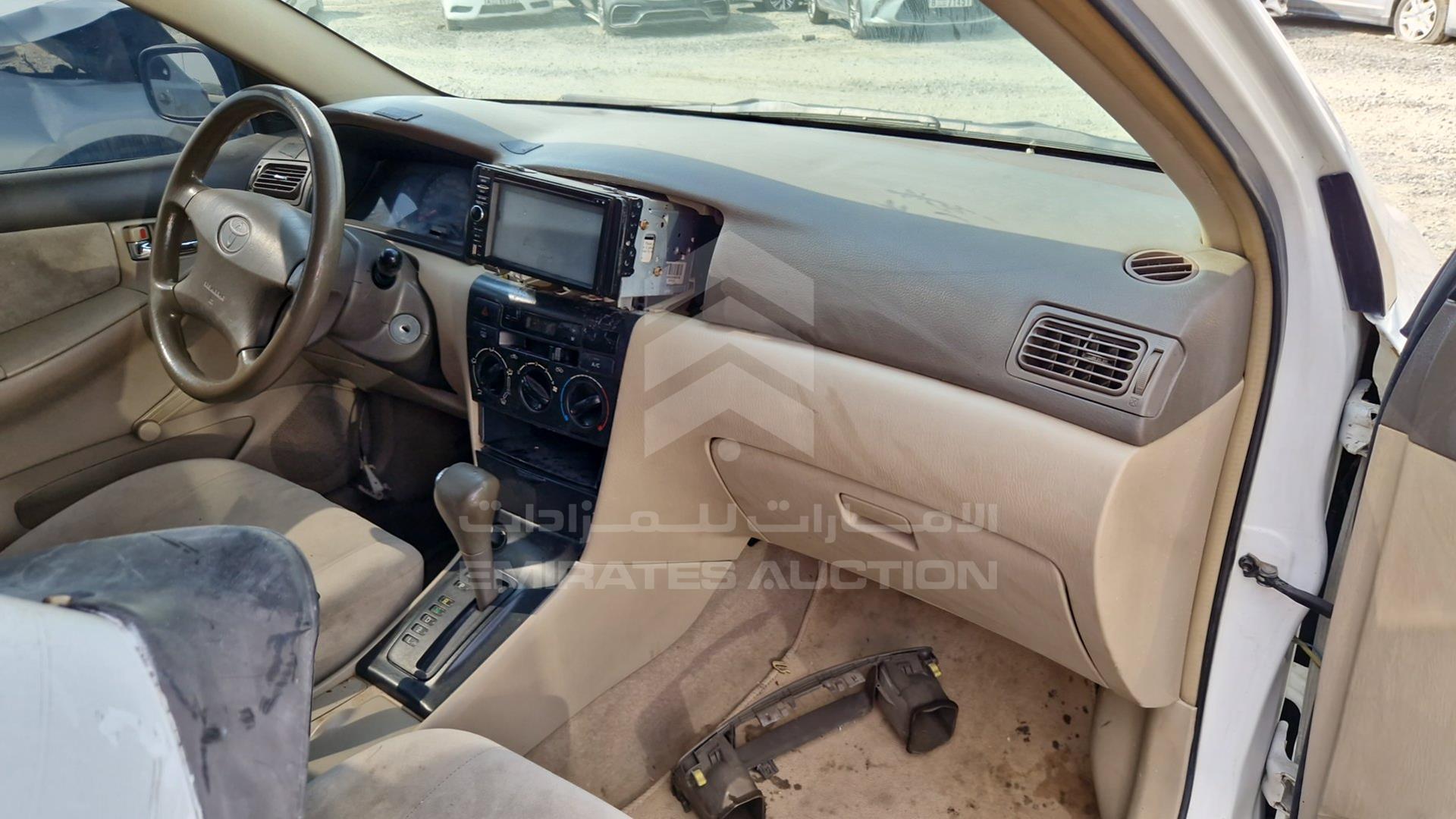 2004 TOYOTA COROLLA VIN: JTDBW23E140070557
