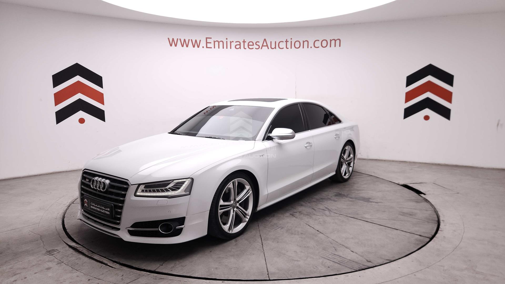 2016 AUDI S8 VIN: WAUG2BFD4GN000253